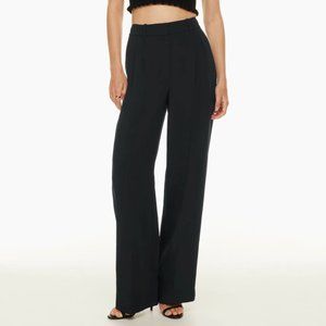 Aritzia Effortless Pant